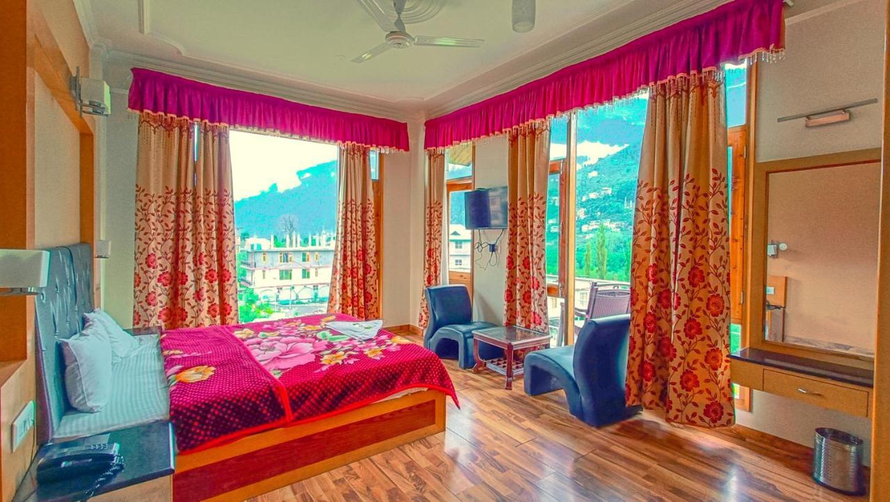 Hotel Akash Regency Маналі Екстер'єр фото
