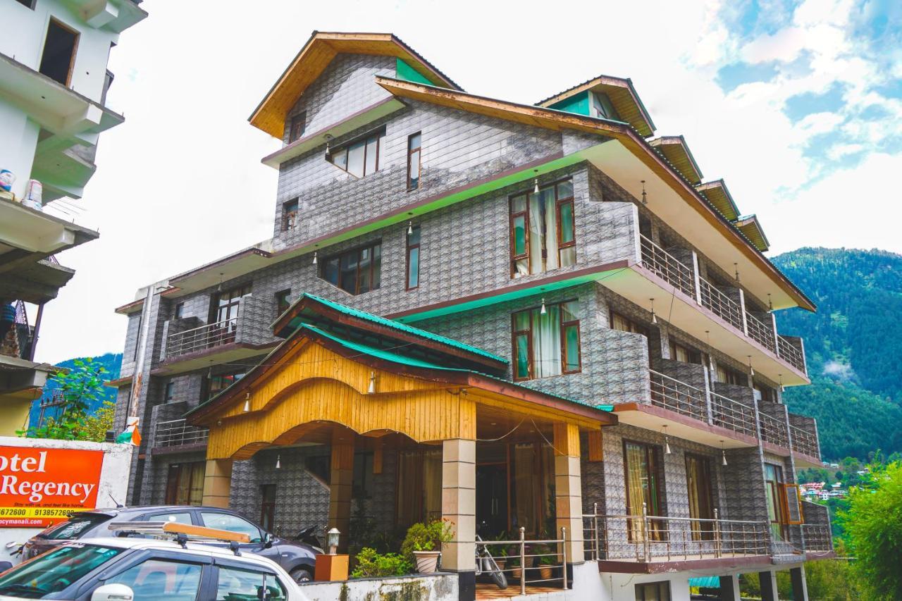 Hotel Akash Regency Маналі Екстер'єр фото